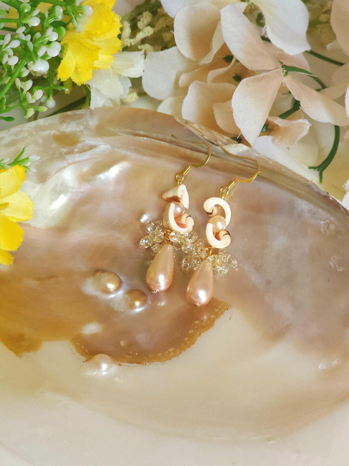 Treasure by the Coast Earrings - By Cocoyu