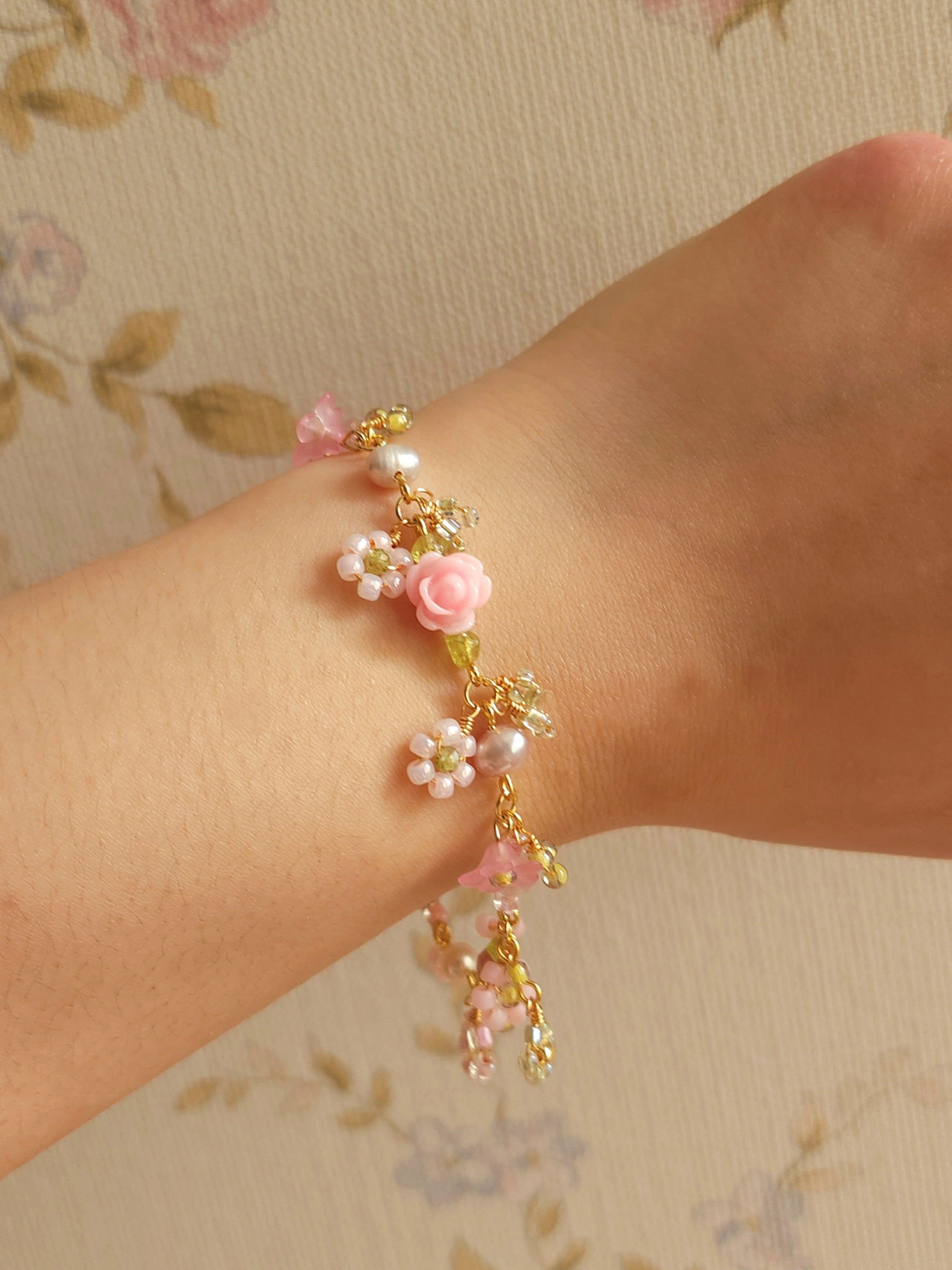 Corn flower bracelet, 2024 meadow bracelet, retro style bracelet, floral jewelry, flower jewelry