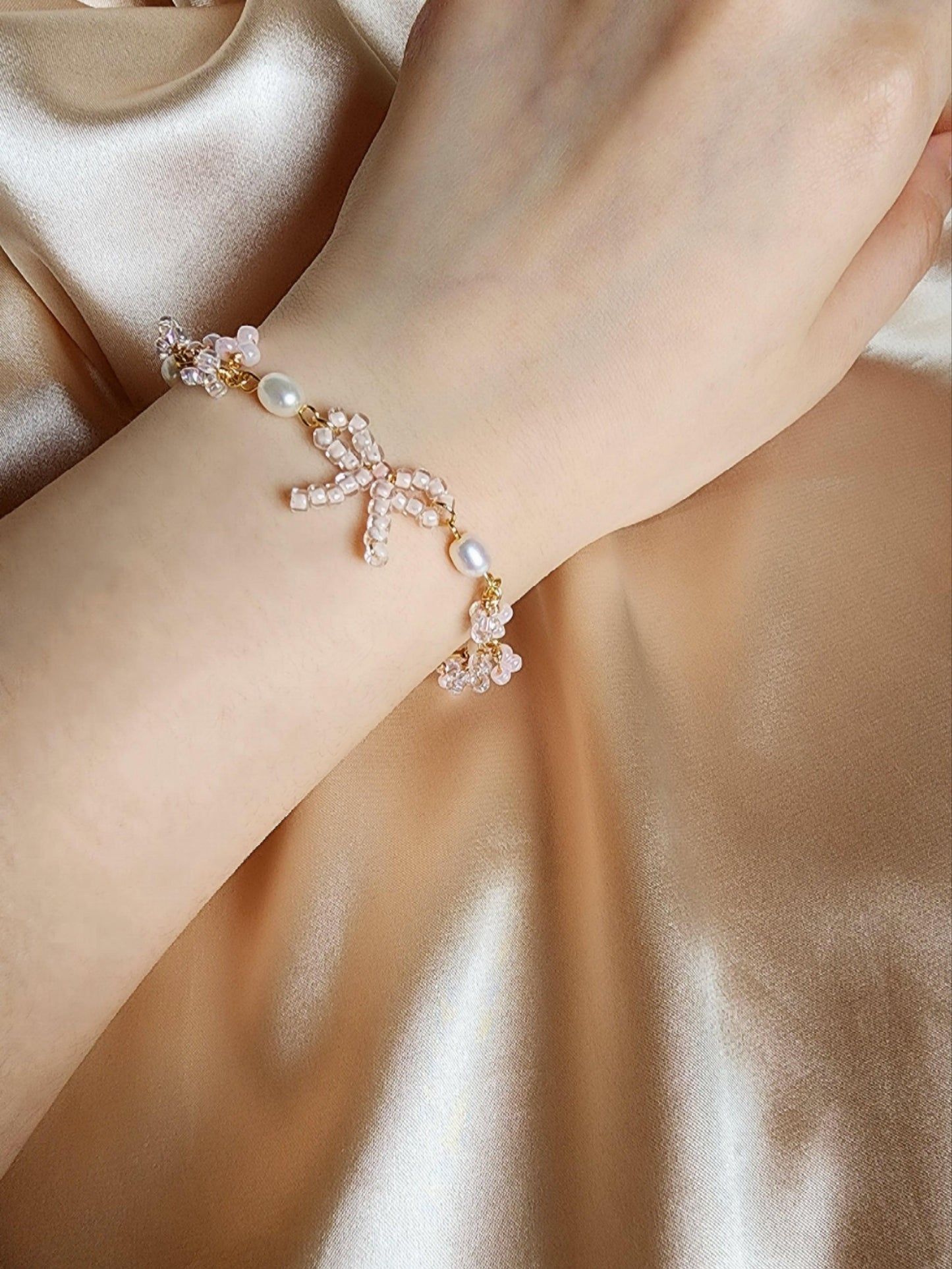 Gold Aline Ribbon Bracelet - By Cocoyu