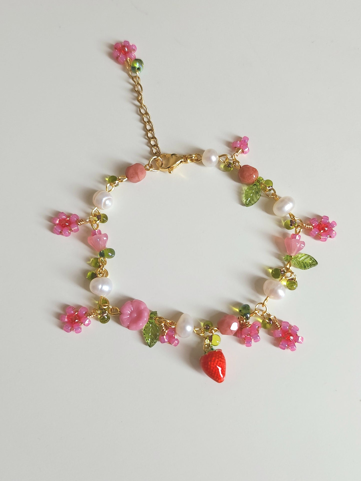 Strawberry Shortcake Pearl Bracelet