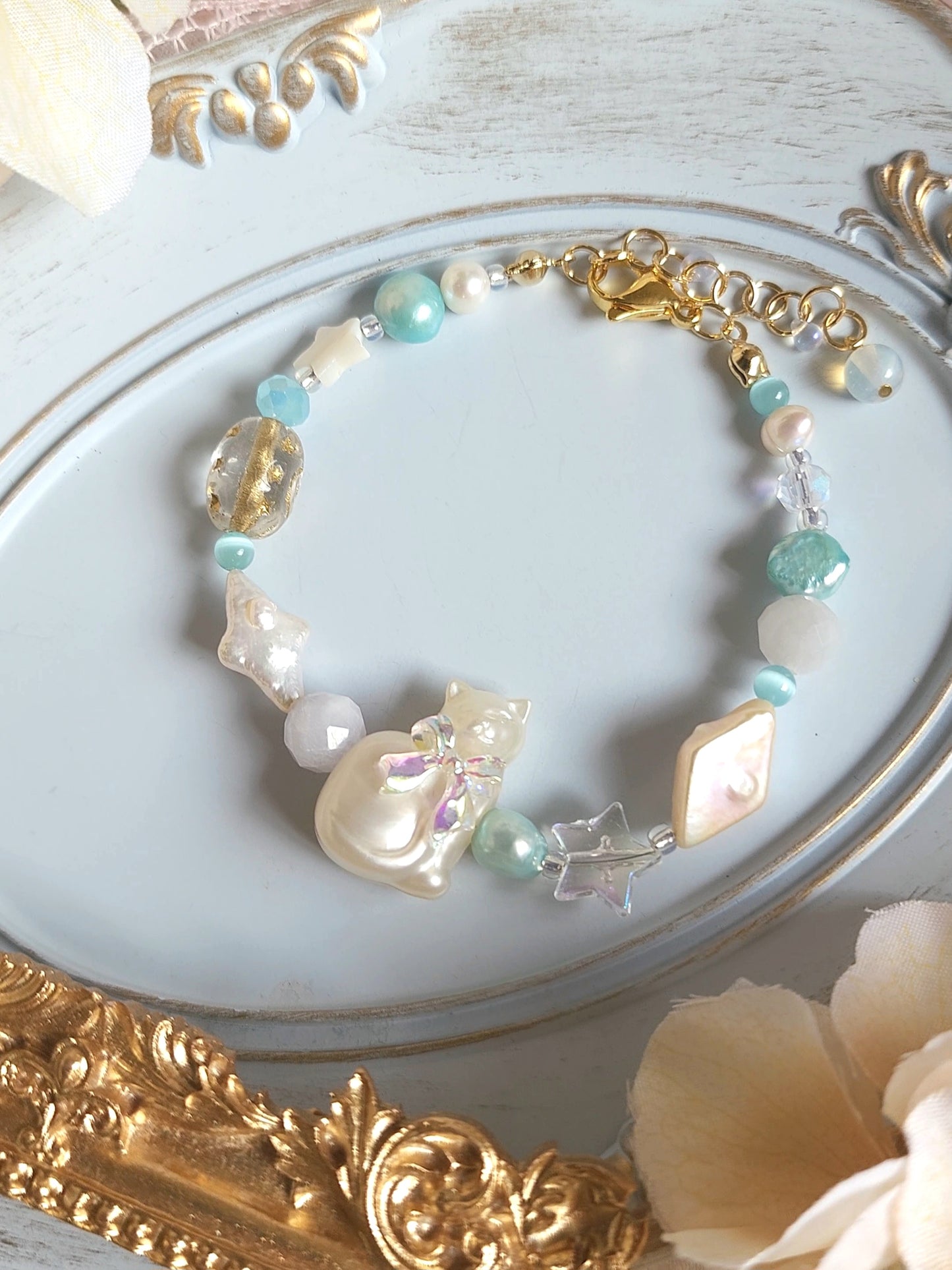 Stardust Pearl Kitty Bracelet