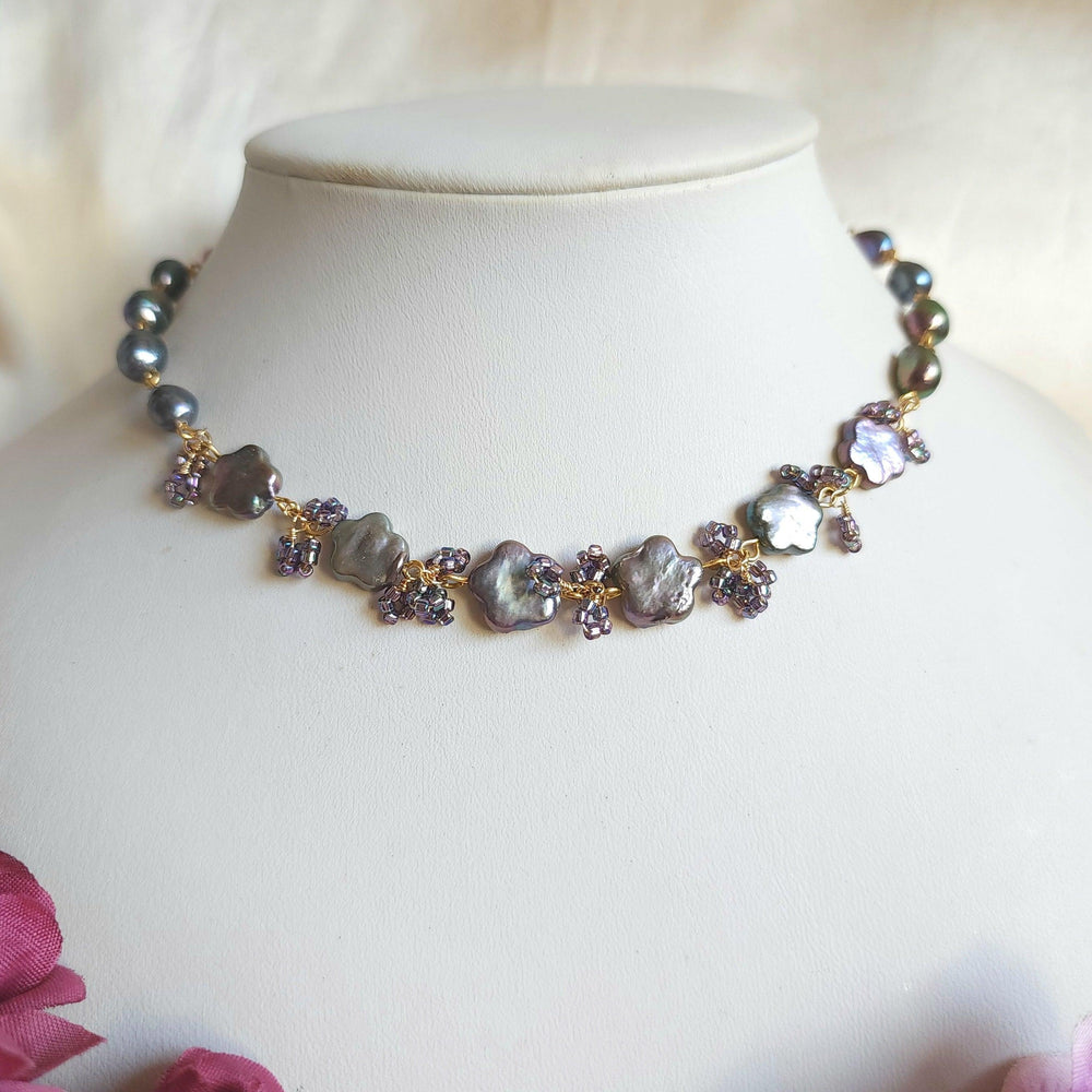 Black Flower Pearl Choker - By Cocoyu