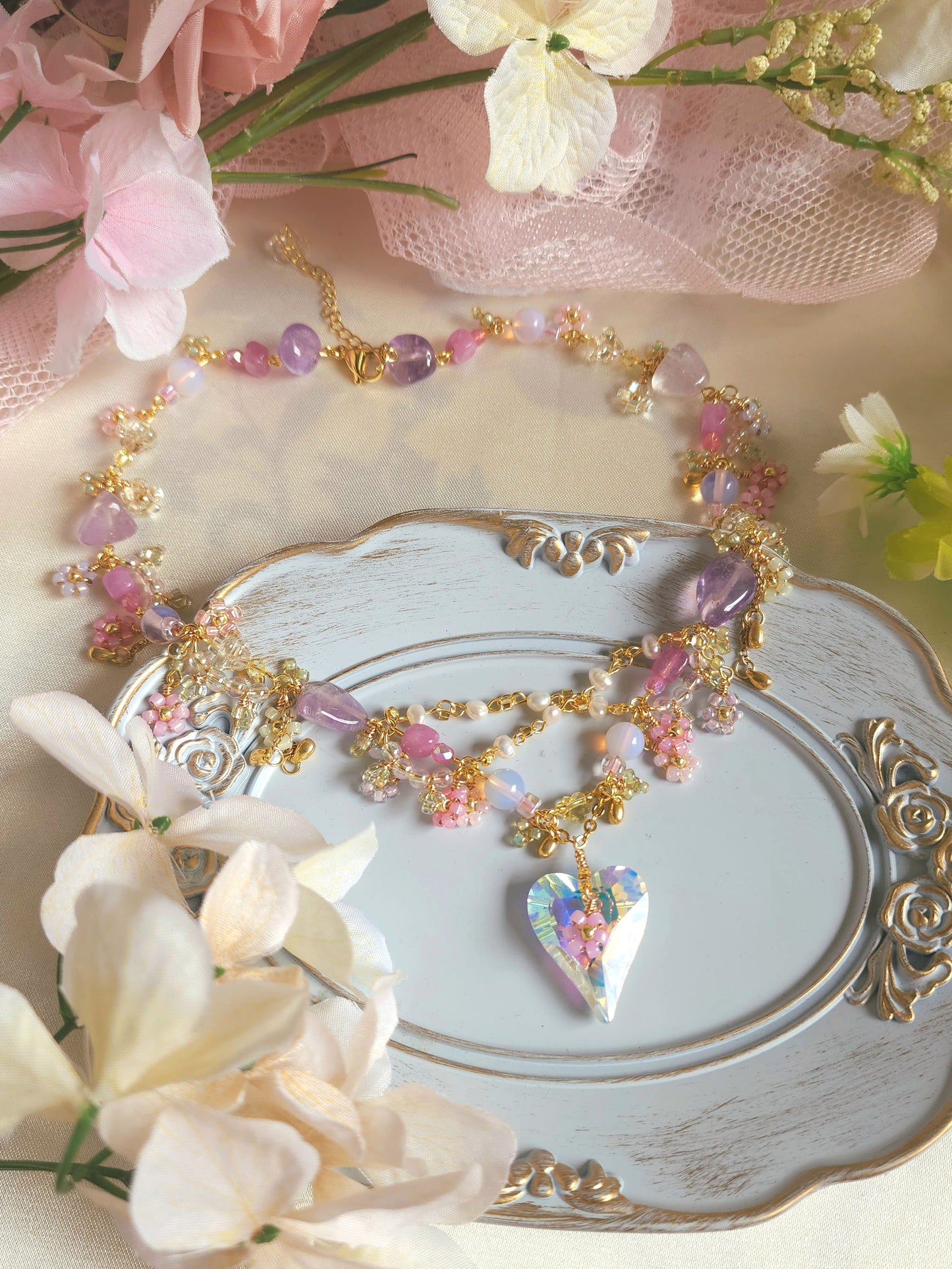 Flower Witch's Sparkly Heart Necklace