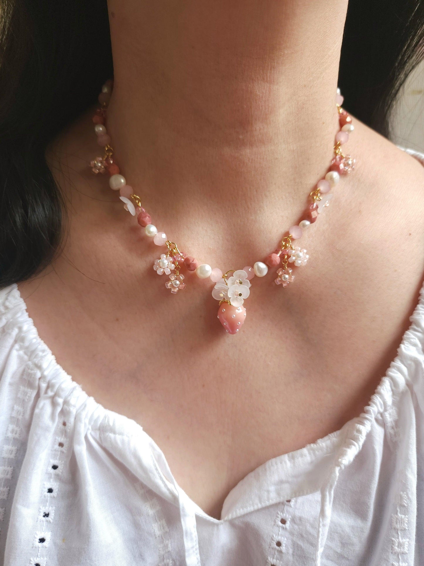 Frosted Berry Pearl Necklace