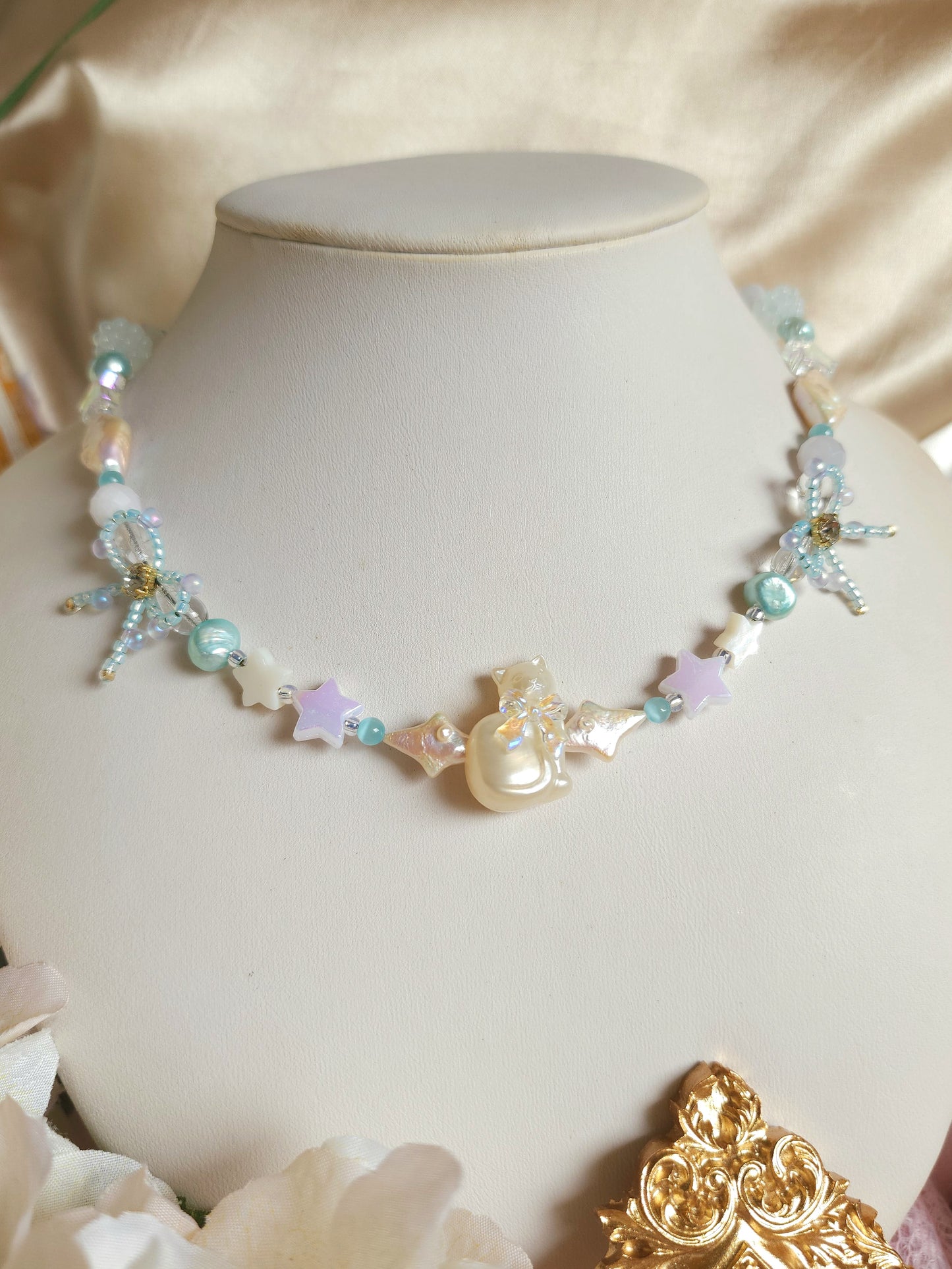 Stardust Pearl Kitty Necklace