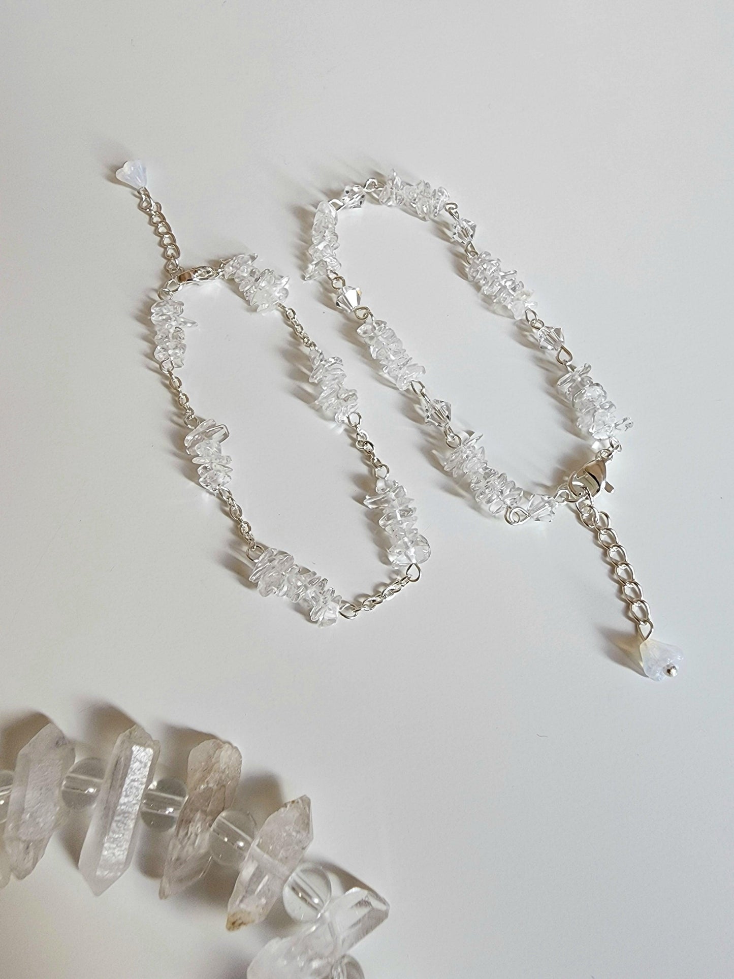 Frost Quartz Crystals Bracelet - By Cocoyu