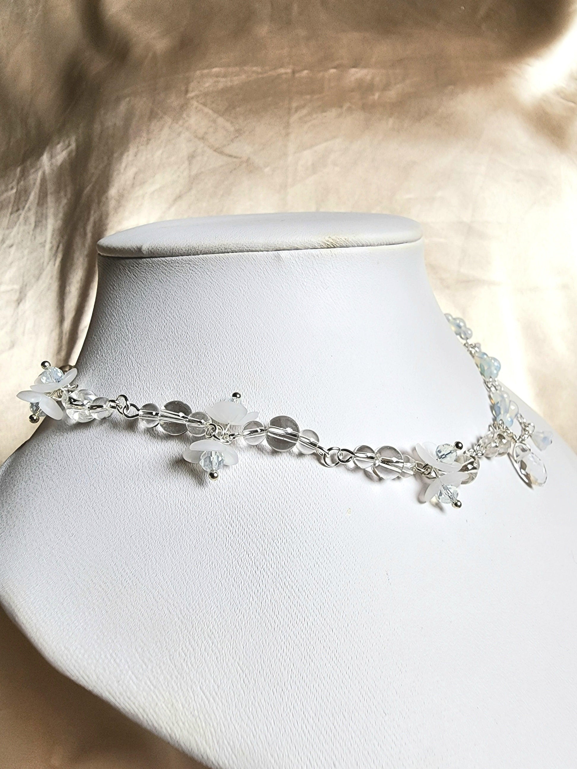 Half-half Snow Flowers Necklace - By Cocoyu